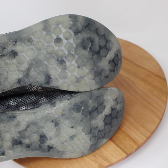 NOBULL Black and Gray Athletic Shoes - Picture 6 of 9